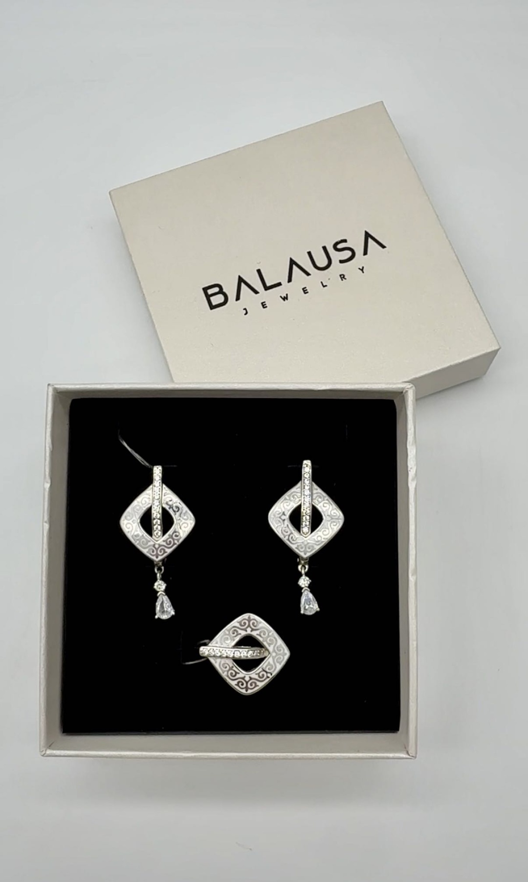 Balausa Jewelry E048(1) вес 8.3 г серебро, фианит, эмаль