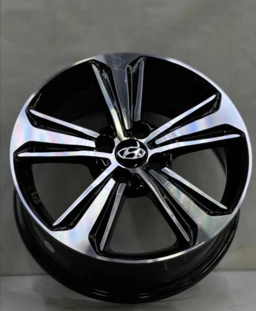 Rainbow ACCENT /KIA 6x16/4x100 D54.1 ET45 4 диска черный, серебристый