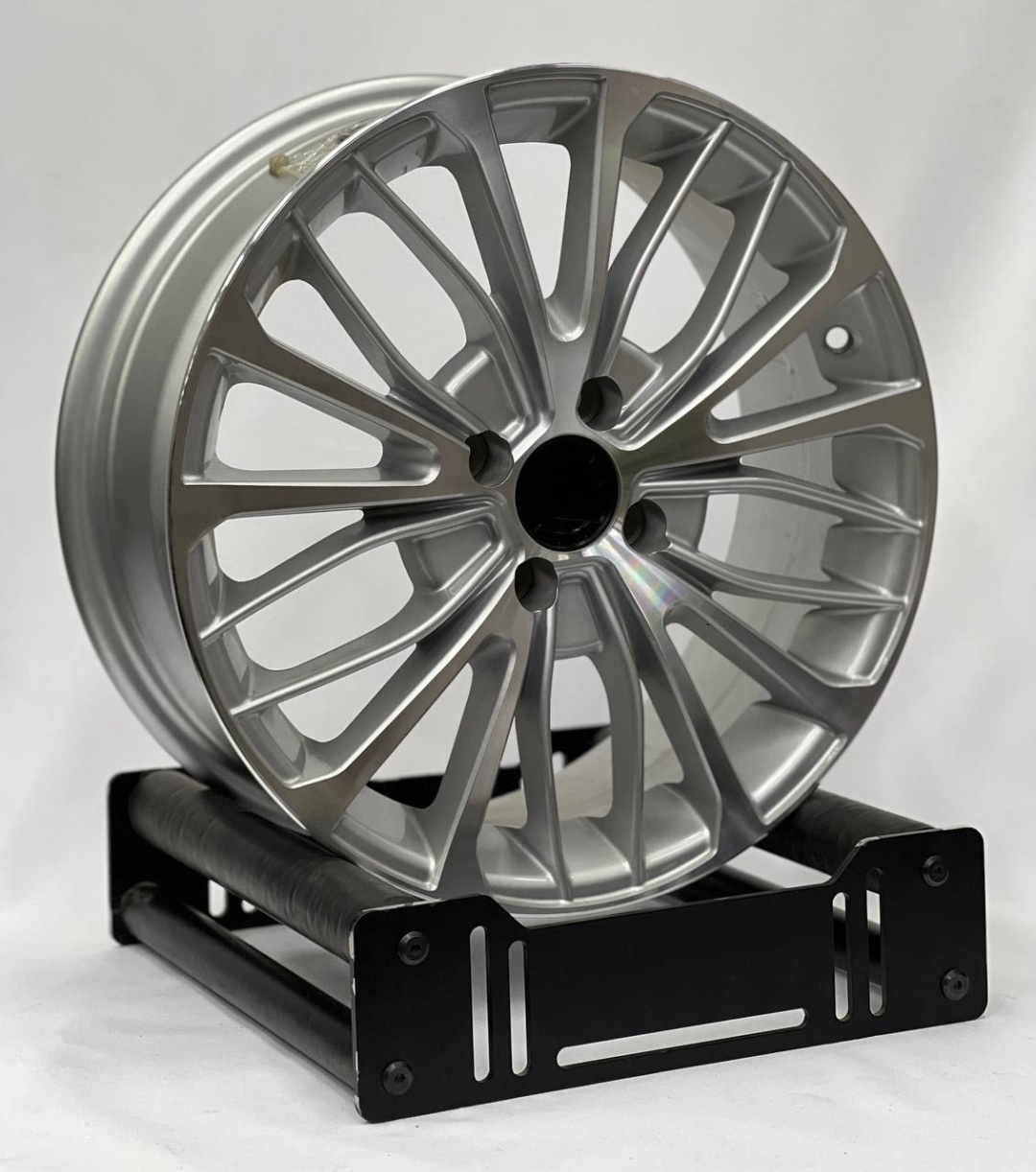 RNO 0033 -2 6.5x15/4x100 D67.1 ET35 4 диска серебристый
