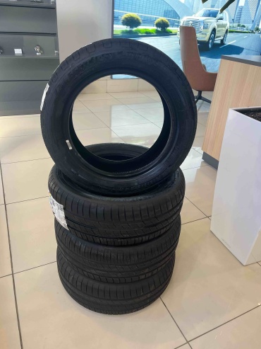 Goodyear EfficientGrip 185/55 R15 82 V без шипов