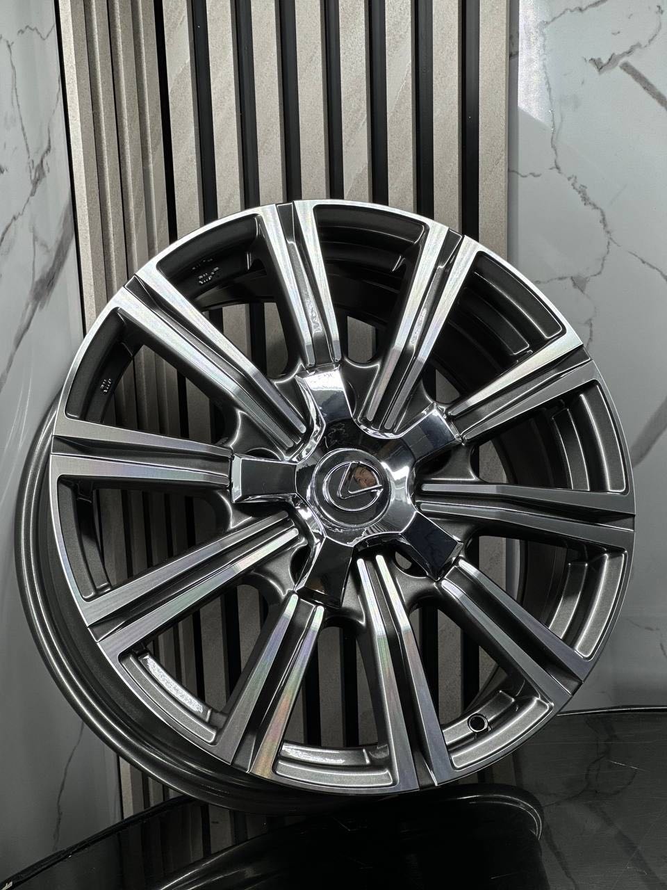 Top Grade XPH937F 8.5x20/5x150 D110.1 ET60 4 диска графит