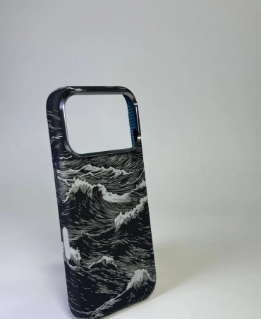 Чехол LML для Apple iPhone 17 Pro Max черно-белый
