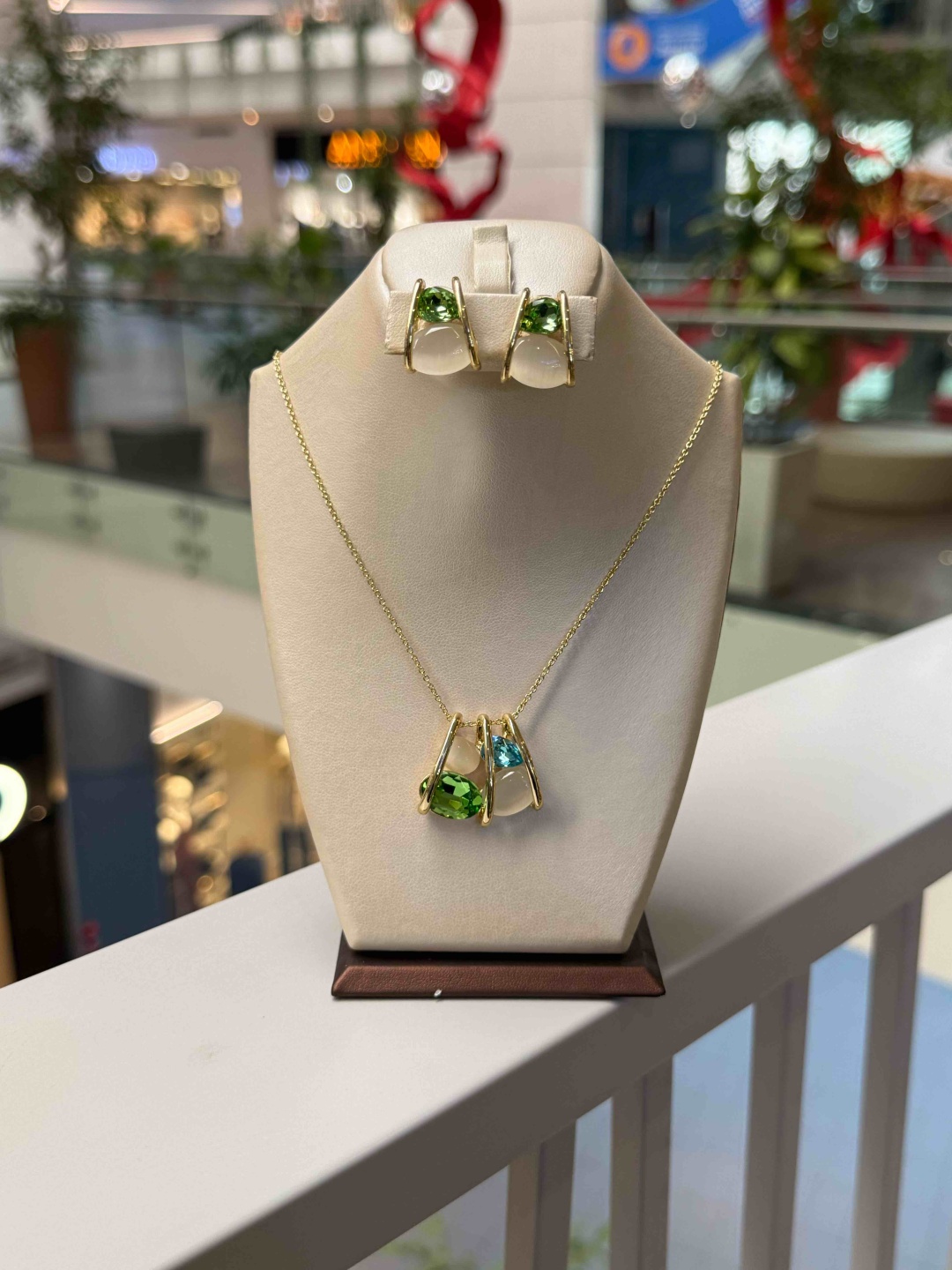 Viennois ювелирный сплав, кристаллы