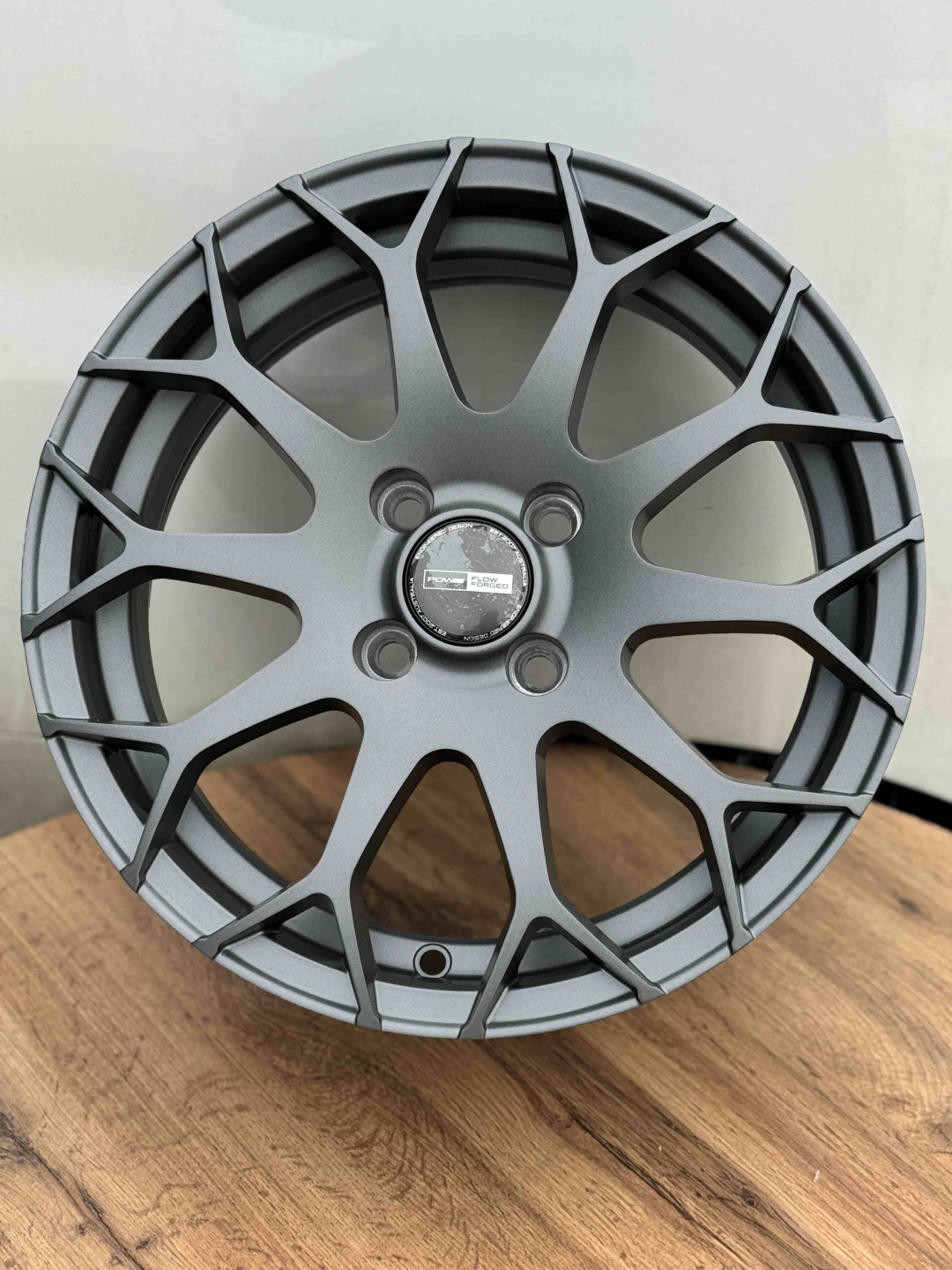 Top Grade 11018 6.5x15/4x100 D67.1 ET38 4 диска графит