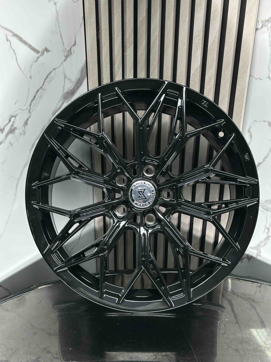 Top Grade h3426f 7.5x17/5x114.3 D73.1 ET35 4 диска черный