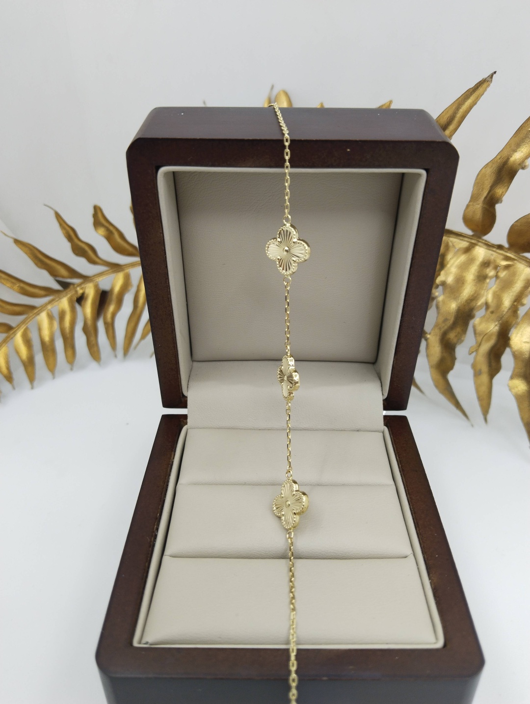 Dinara Gold NR3265 длина 19 см, вес 2.72 г золото, плетение якорное
