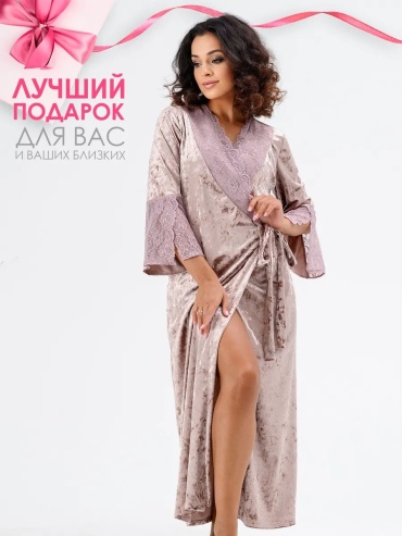 Бархатный халат розовый