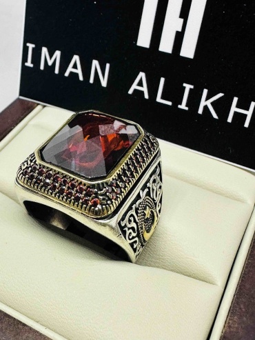 IMAN ALIKHAN Гранат 01 размер 20.5 вес 21.68 г серебро, гранат