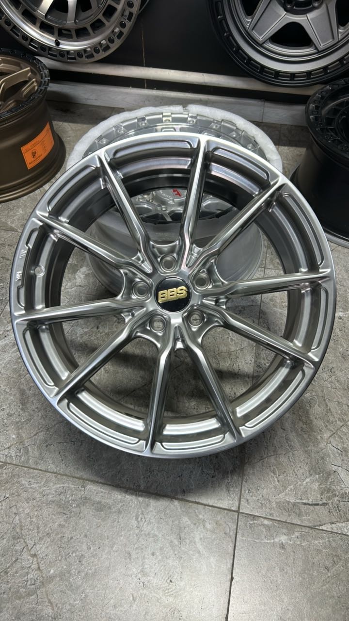 SSM Ssm011 8x18/5x108 D73.1 ET35 4 диска серебристый