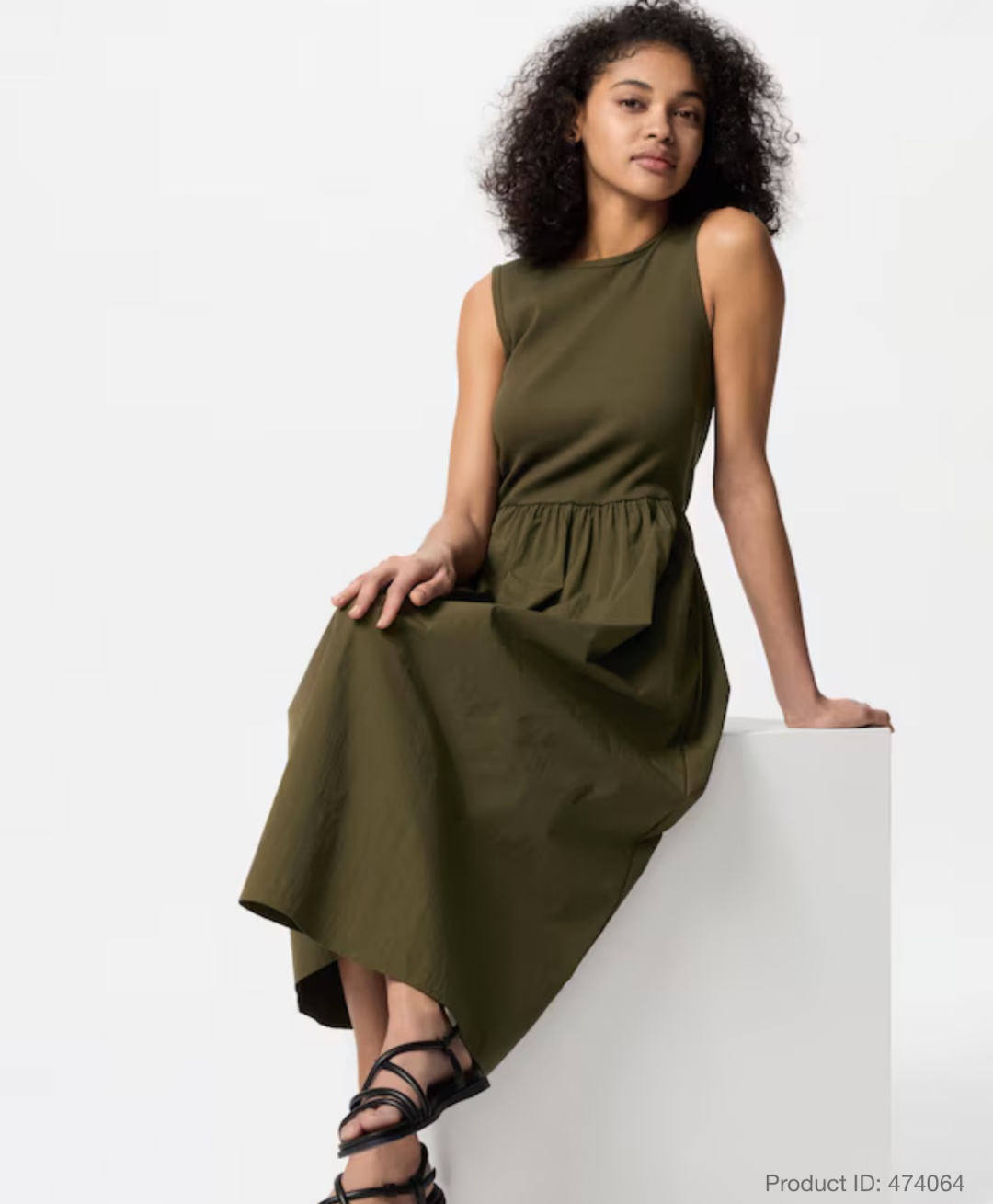 Повседневное платье Uniqlo хаки