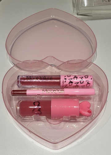 Mocallure Love Kit набор декоративной косметики для женщин