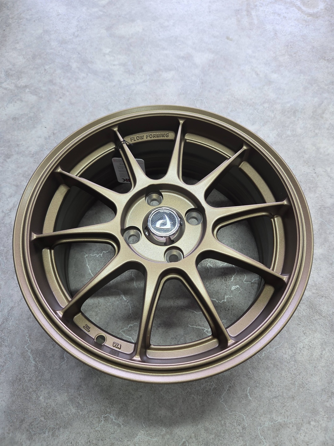 Replica 98 6.5x15/4x100 D73.1 ET35 4 диска бронзовый