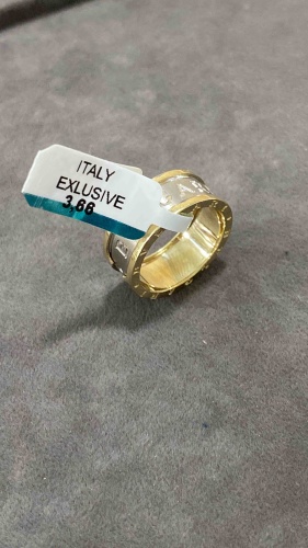 Кольцо Exclusive Italy 567783 размер 18 вес 3.66 г золото, без вставок