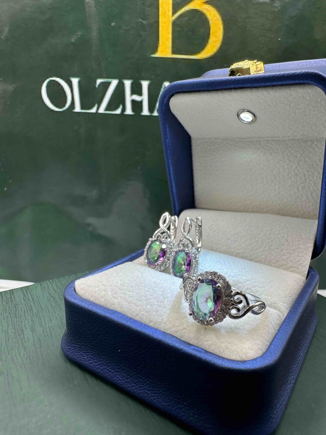 OLZHA BRAND Xas вес 6 г серебро, топаз