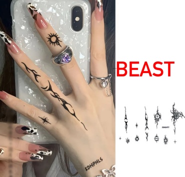 Временные тату «Олдскул Бист на пальцы» Beast