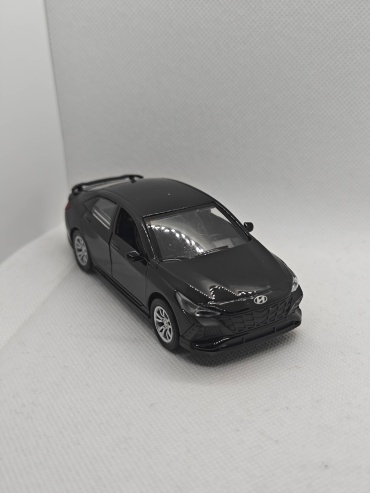Автомобиль Hyundai 1:43