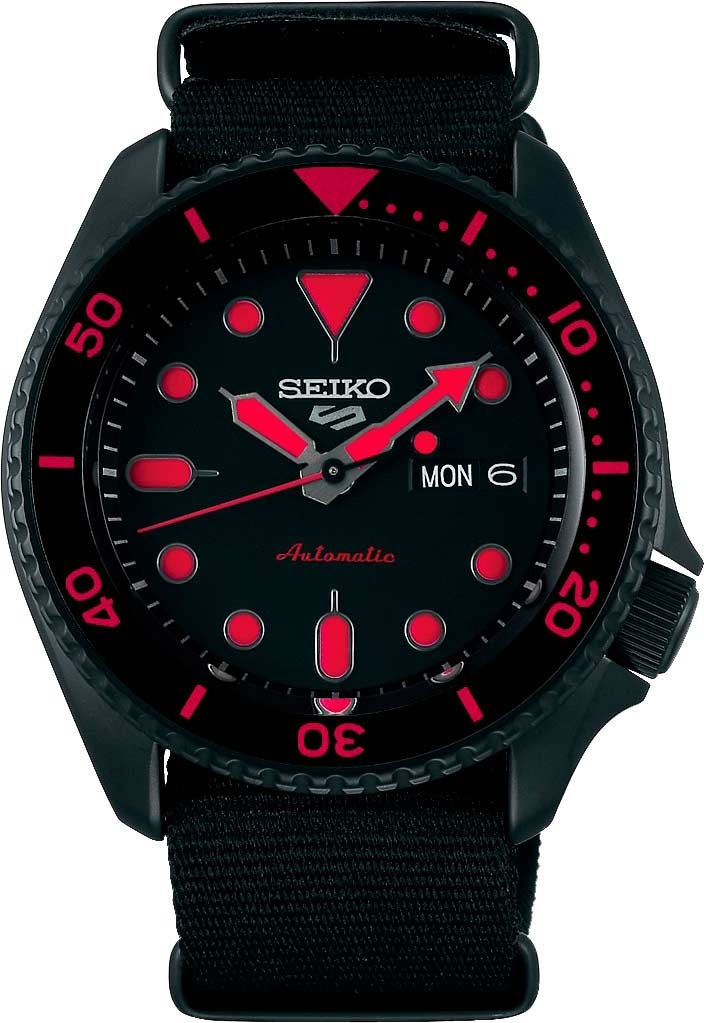 Механические Seiko 5 Sports Street SRPD83K1 нержавеющая сталь