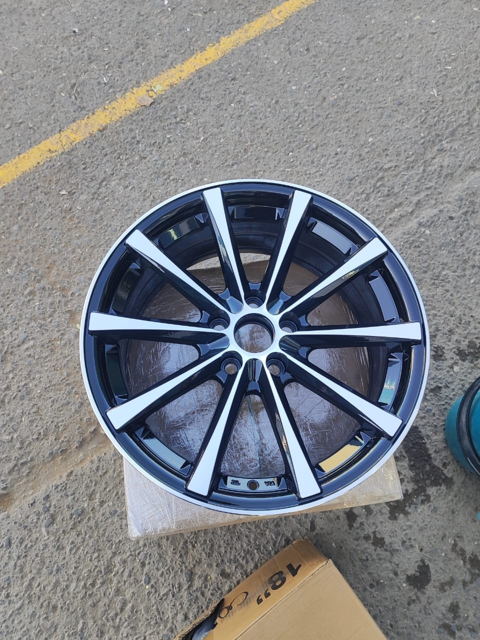 Rainbow Dance LEXUS/TOYOTA 8x18/5x114.3 D60.1 ET30 4 диска черный, серебристый