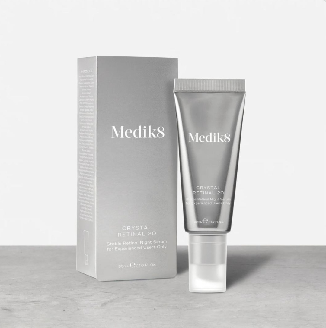 Medik8 сыворотка Антивозрастная сыворотка с инкапсулированным ретинальдегидом 0.2% для лица 30 мл