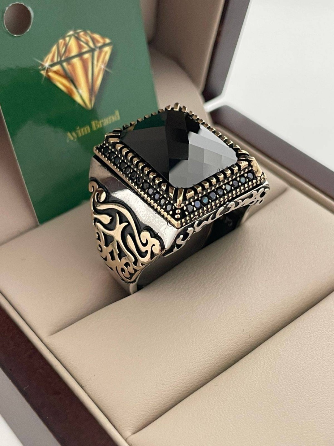 Печатка Ayim Brand 993729999 размер 21 вес 21.47 г серебро, оникс