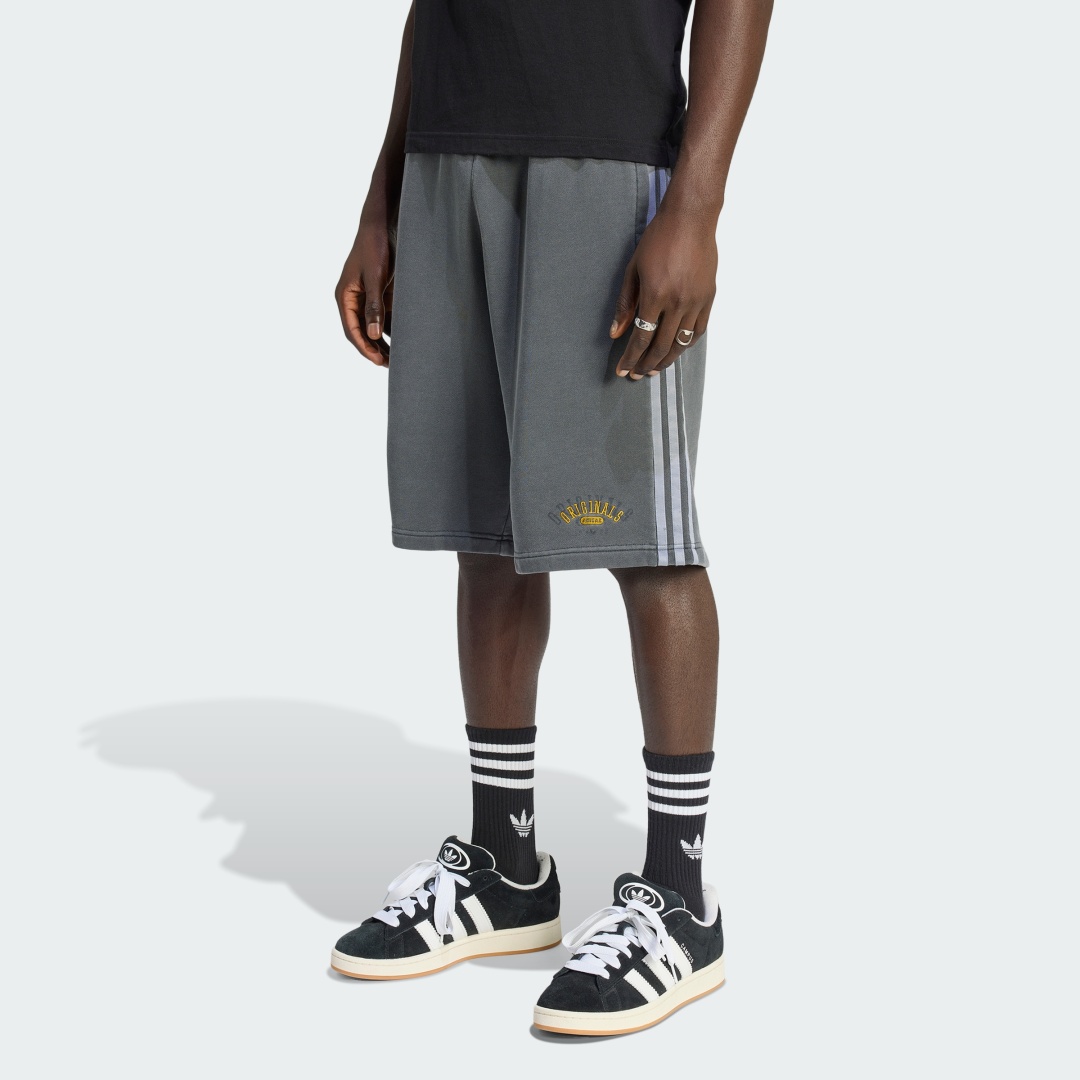 Спортивные шорты adidas серый