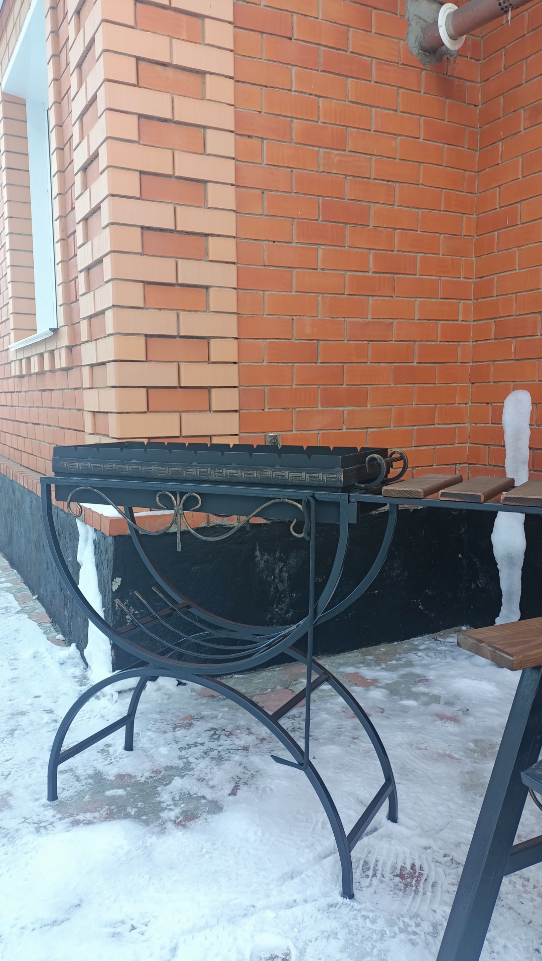 Мангал полустационарный 35x85x95 см, сталь