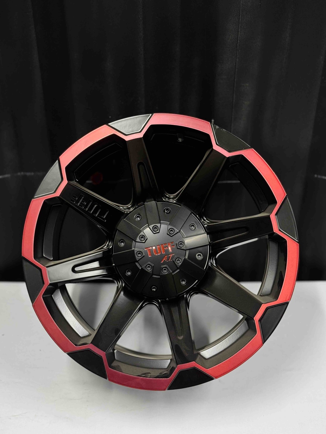 Top Grade Diski0054 8.5x17/6x139.7 D110.1 ET0 4 диска черный, красный, черный матовый