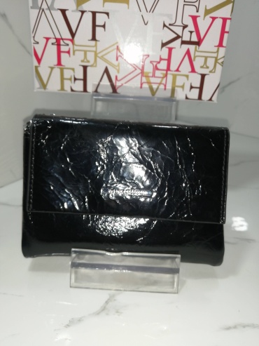 Кошелек Velina Fabbiano натуральная кожа черный, красный