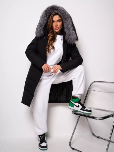Пуховик красный