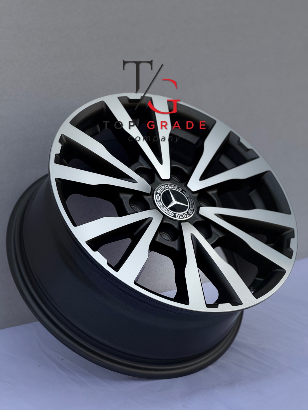 Mercedes-Benz TG0121 7x16/6x130 D84.1 ET50 4 диска серебристый, графит