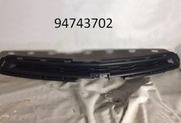 GMW решетка 94743702 Chevrolet Cobalt