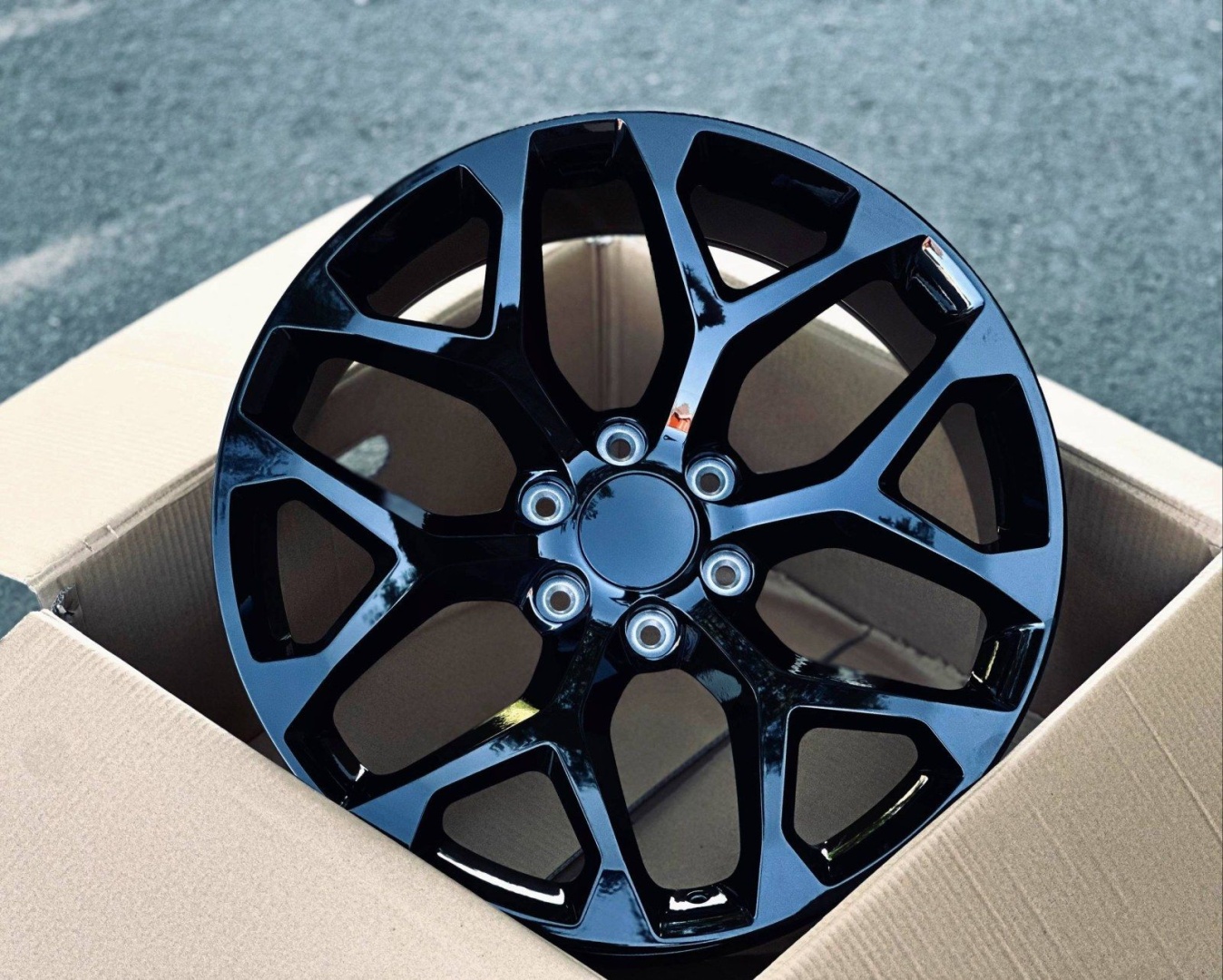 Fonyee 176 9x22/6x139.7 D78.1 ET24 4 диска черный
