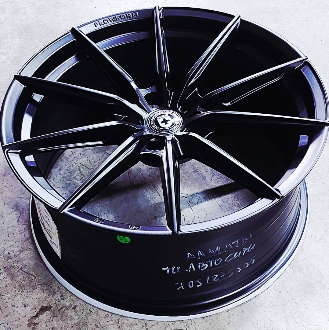 HRE Flowform 8x18/5x114.3 D73.1 ET35 4 диска черный