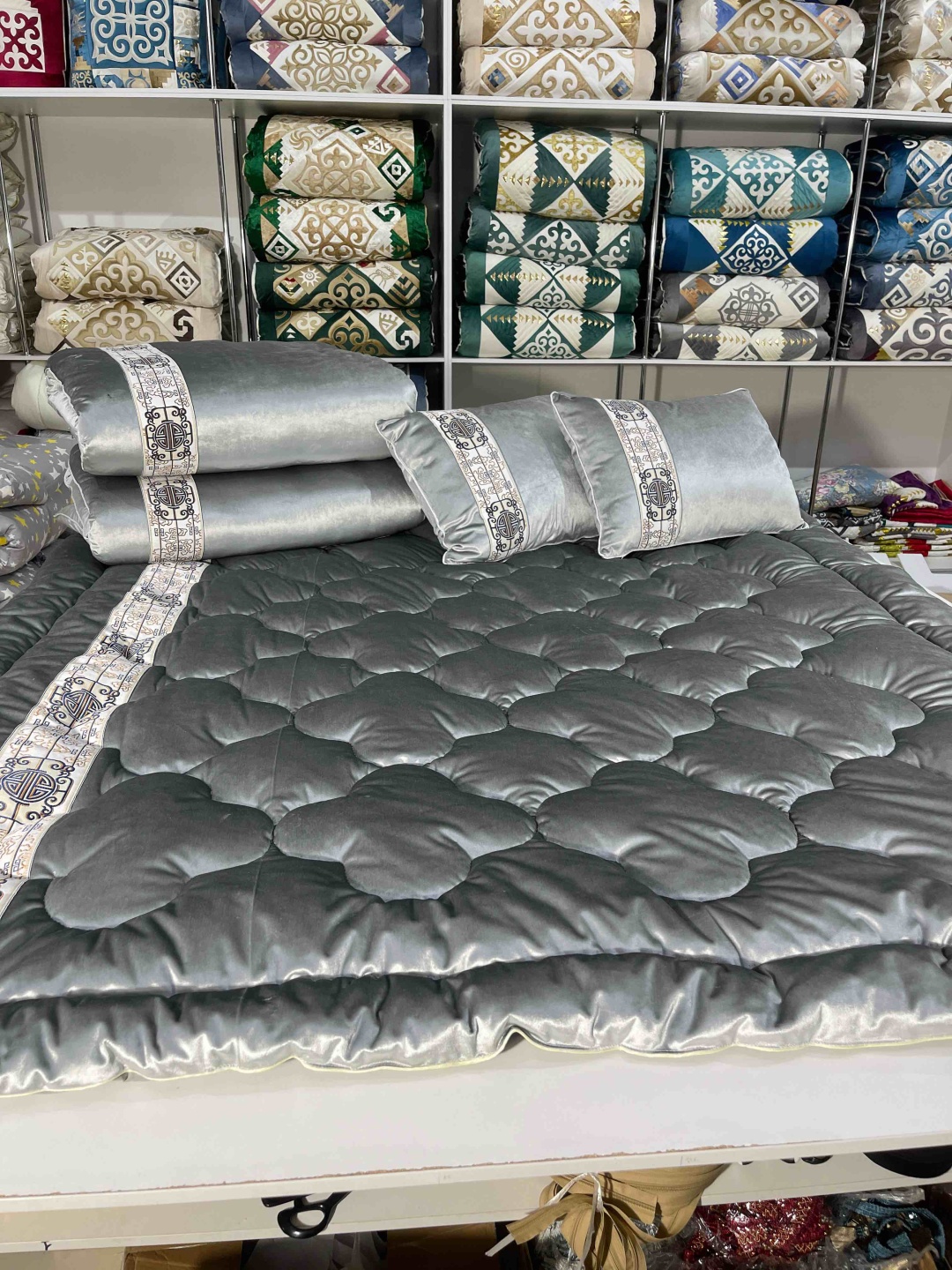 Samruk körpe комплект корпе с подушками 220x200 см, вата, серебристый