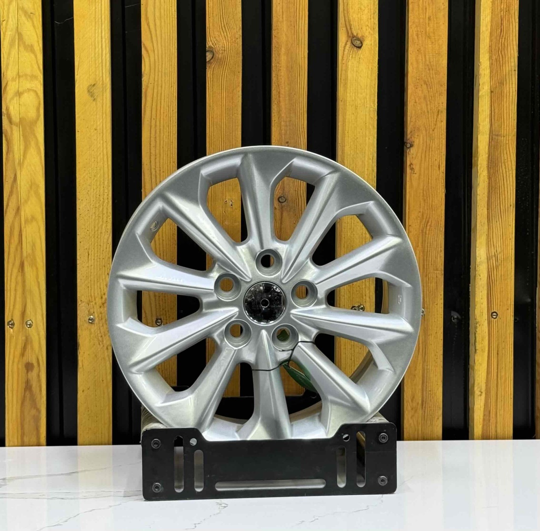 AvtoStyle Toyota 6.5x16/5x114.3 D60.1 ET45 4 диска серебристый