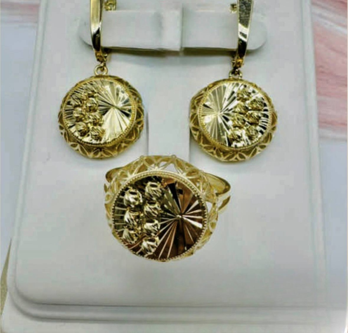 Italy Gold S557310 вес 8.6 г золото, без вставок