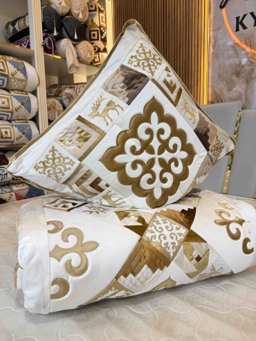 Комплект корпе с подушками 230x80 см, вата, золотистый, айвори