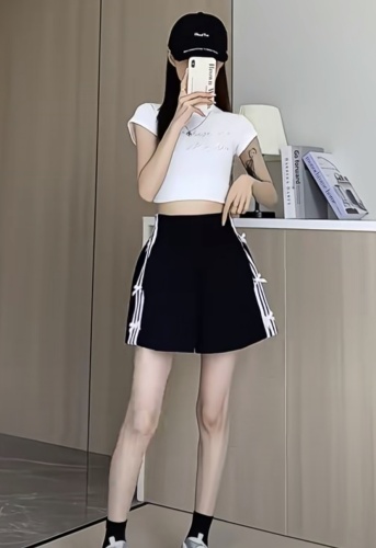 Повседневные шорты FASHION черный, белый