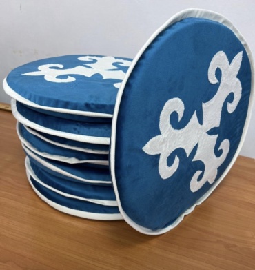 Корпе 80x40 см, синтепон, мультиколор