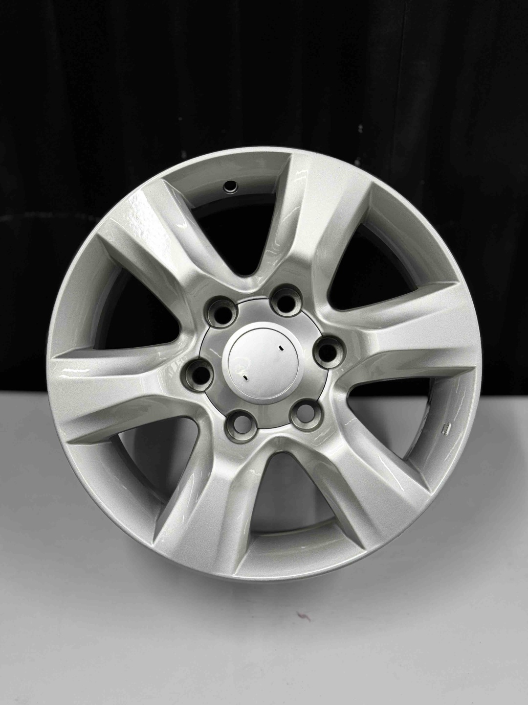Top Grade Diski0006 7.5x16/6x139.7 D106.2 ET25 4 диска серебристый, серый