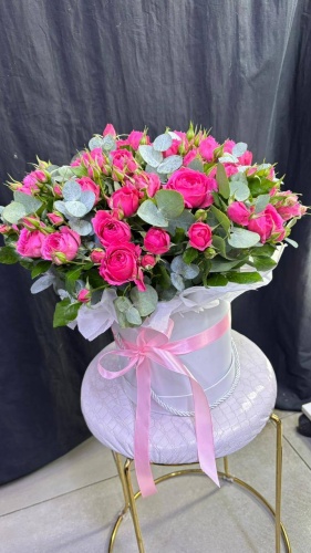 Flowers by Mariya композиция в корзине кустовая роза 20 шт 20 см