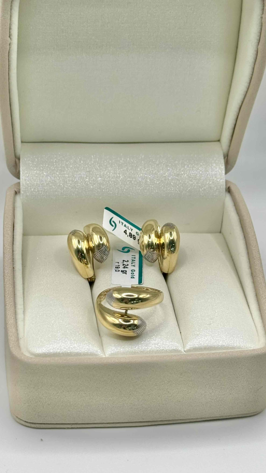 Italy Gold 518396123 вес 7.13 г золото, без вставок