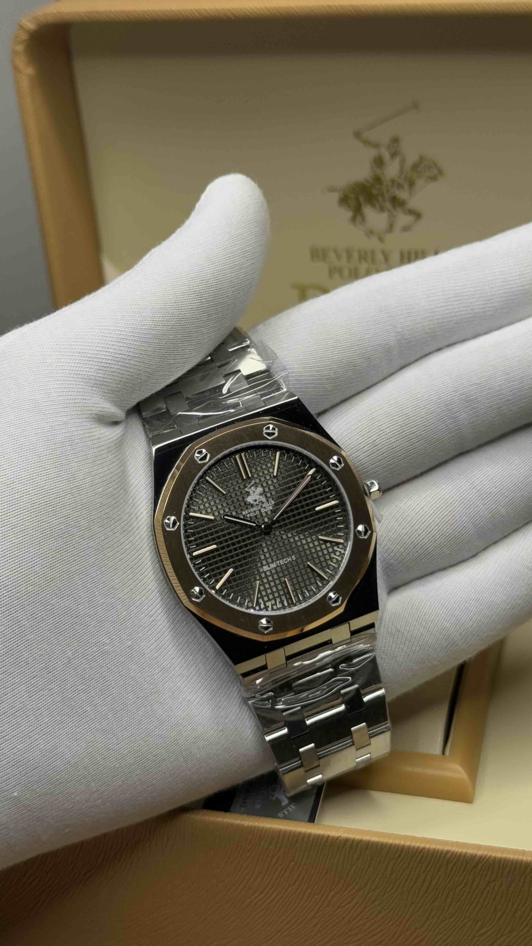Кварцевые Beverly Hills BP3825X.560 нержавеющая сталь