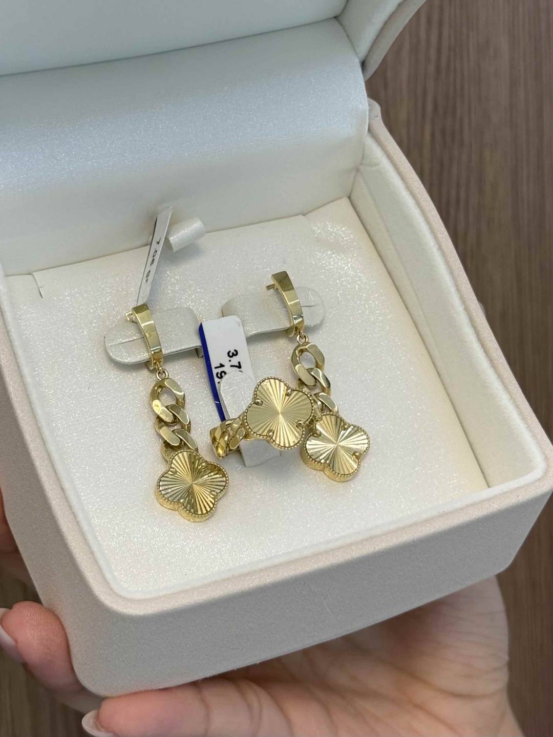 ZOLOTOTREND 563167944 вес 10.79 г золото, без вставок