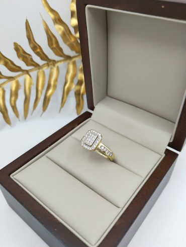 Кольцо Dinara Gold NR 3038 размер 18.5 вес 3 г золото, бриллиант