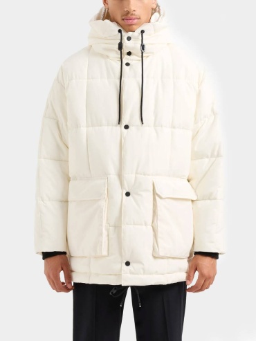 Пуховик Armani Exchange белый