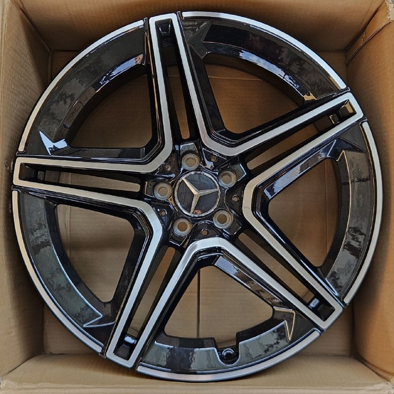 Fonyee H3067F 10x21/5x112 D66.5 ET45 4 диска черный матовый