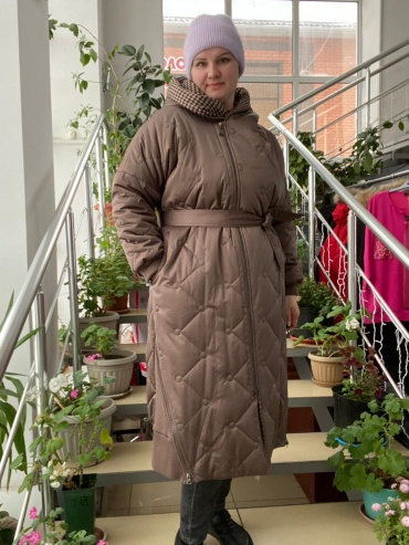 Зимняя куртка коричневый