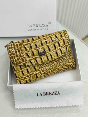Кошелек LA BREZZA натуральная кожа желтый, горчичный