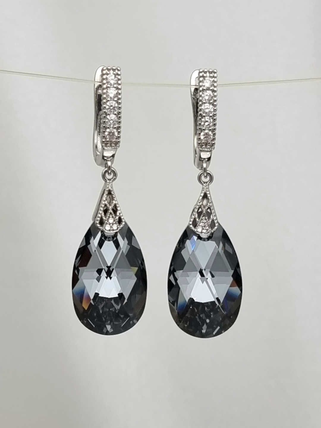 Серьги бижутерный сплав, кристаллы Swarovski